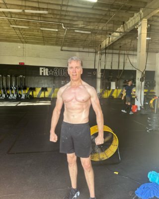 A decent life goal for all of us should be to rip your shirt off and announce our age as a badge of honor
This is 53!
Props to @mikemcmillanone
